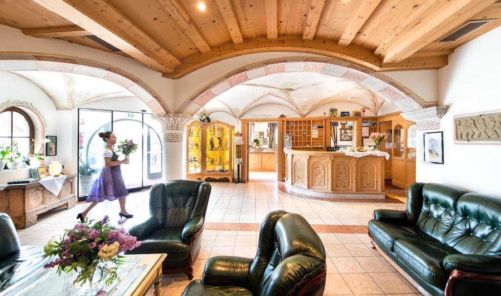 Hotel Ansitz Jakoberhof Ортизеи Экстерьер фото