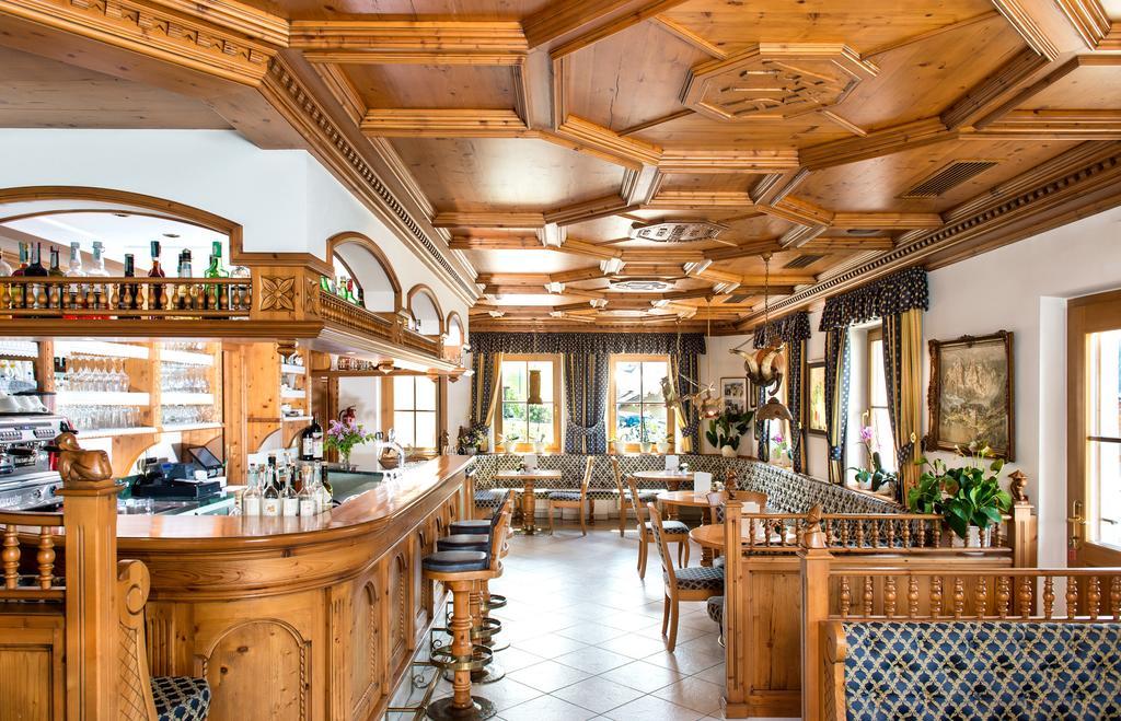 Hotel Ansitz Jakoberhof Ортизеи Экстерьер фото